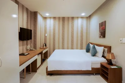 Habitación doble estándar — C'Lavie Hotel - Saigon Airport Hotel